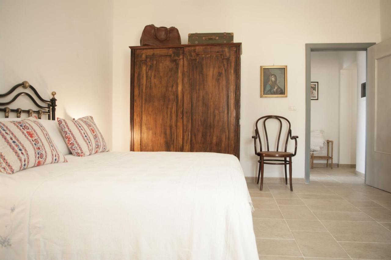Il Trullo Bianco A Masseria Santalachicca Masseria Orimini Luaran gambar